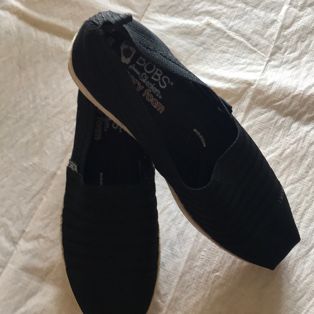 BOB’s by Skechers Wedge Shoes Size 9.5